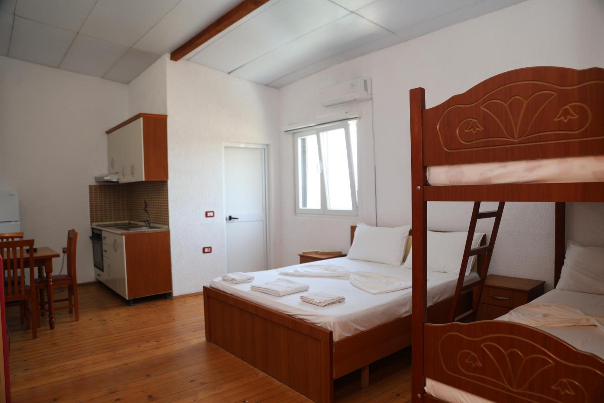Hotel Kalpazo Tommy Durres