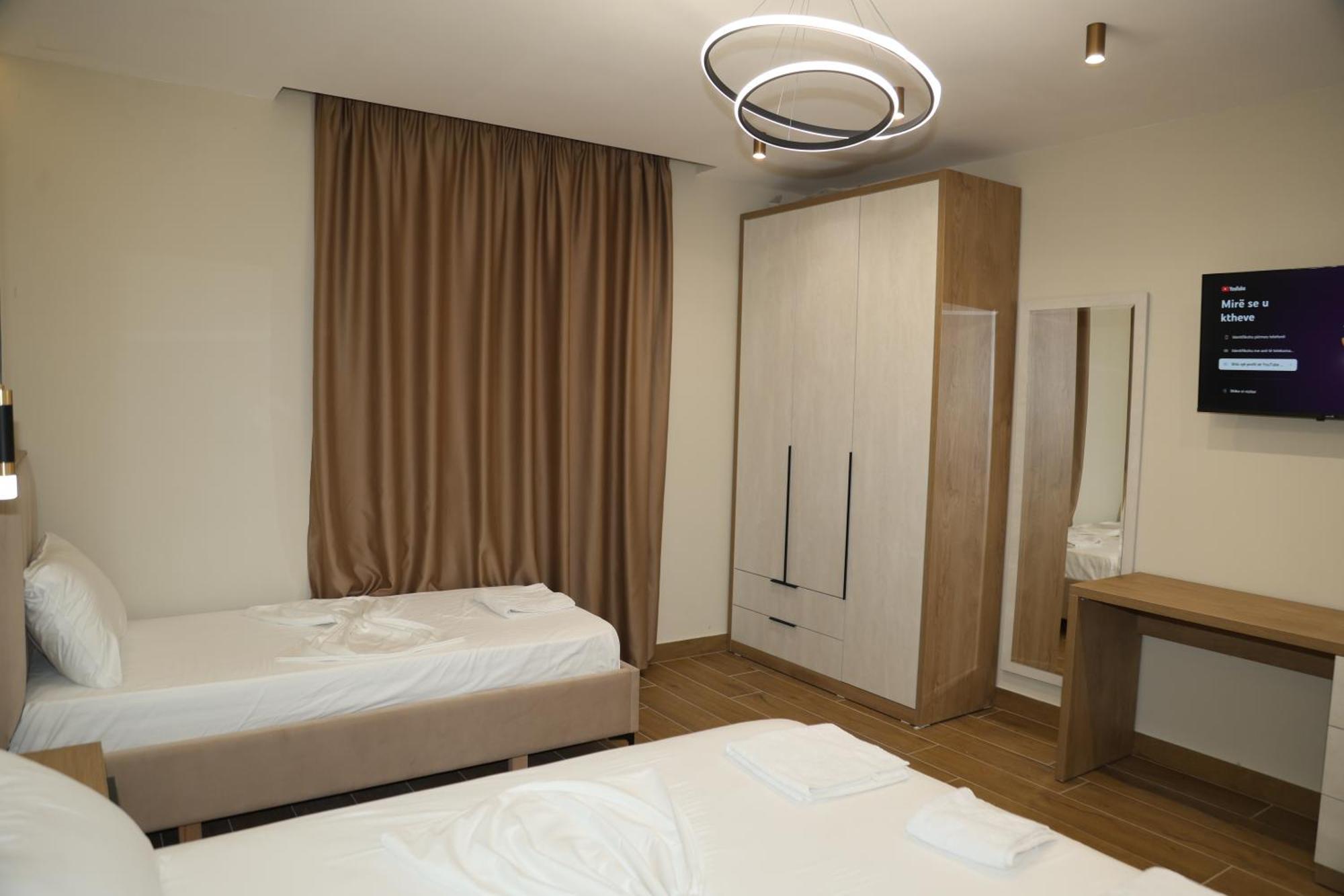 Kalpazo Tommy Durres Hotel