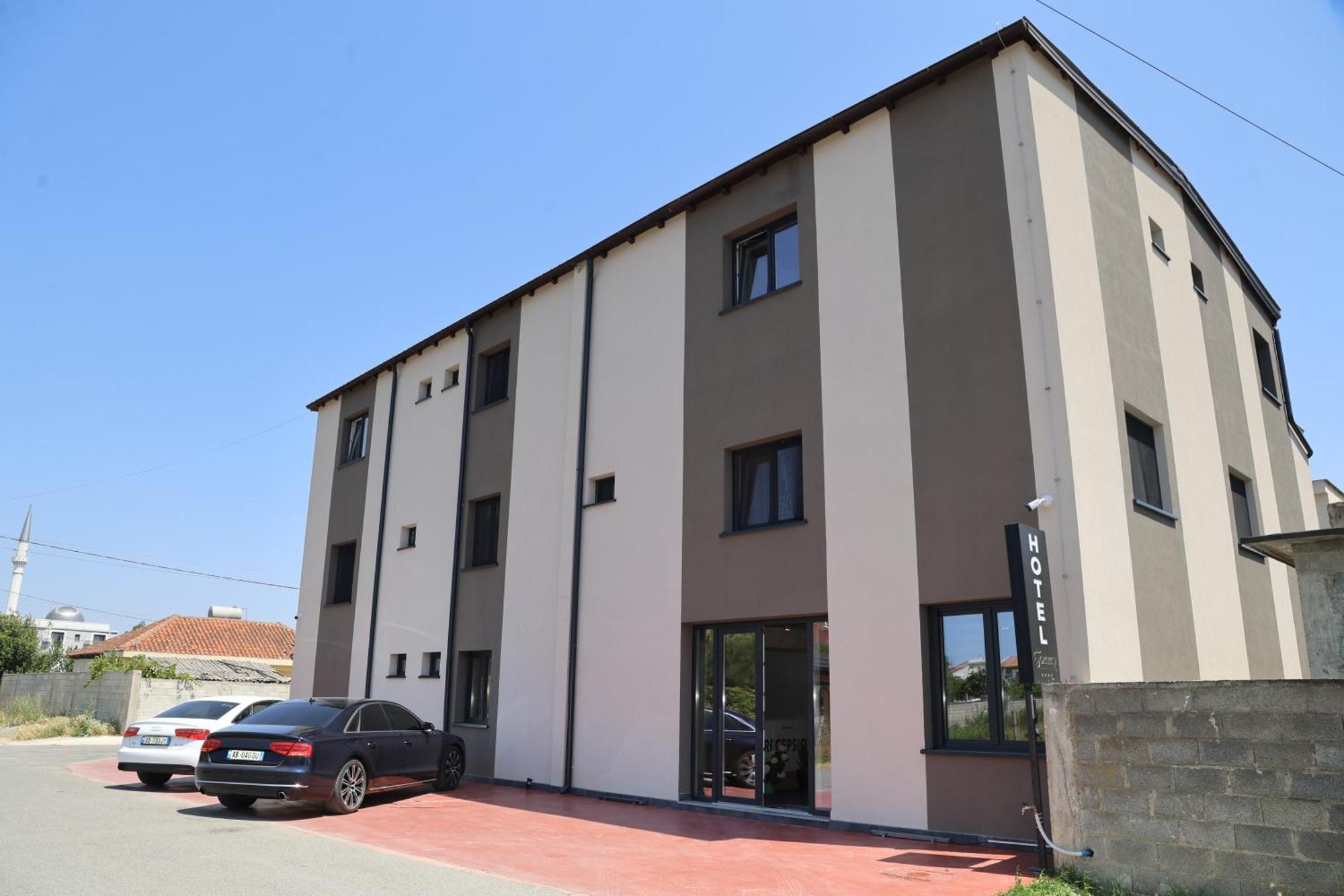 Hotel Kalpazo Tommy Durres